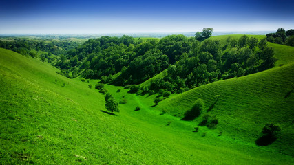 Fototapeta na wymiar green hills and blye sky 