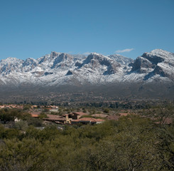 Fototapeta na wymiar Snow on the Santa Catalina Mountains in Tucson AZ