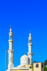 Fototapeta na wymiar Central mosque in El Dahar district of the Hurghada city, Egypt