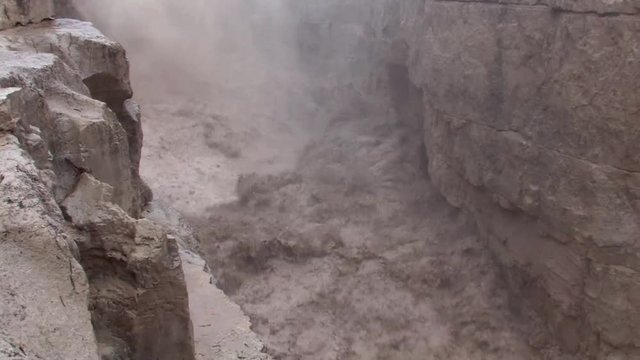 Flash flood in the desert Flash flood, Wadi Nekarot, Negev Desert Israel