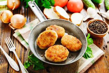Burgers in the pan