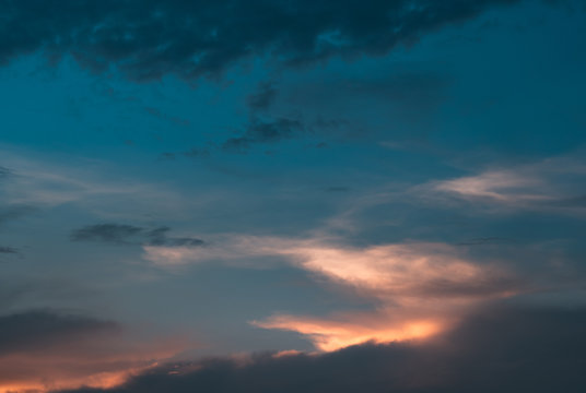 Beautiful sunset cloudy sky for background © joeycheung