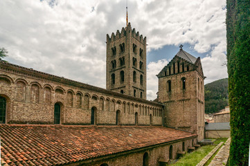 Fototapeta premium The historic center and market of the Catalan Spanish city