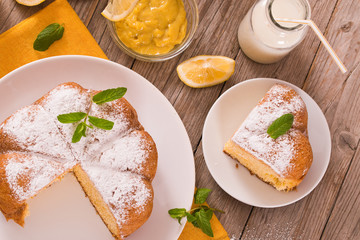 Cake with lemon cream filling.