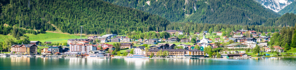Fototapeta na wymiar austria - achensee lake
