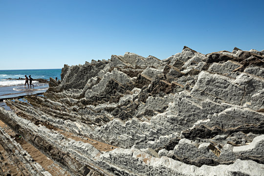 Acantilados del Flish en Zumaia, Bilbao.