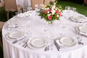 Table setting in the restaurant. Preparing for the Banquet Selective focus.