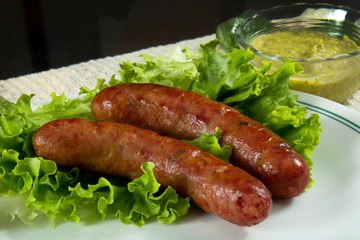 CHORIZOS CON GUACAMOLE