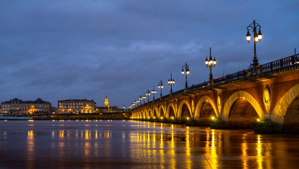 Fototapeta premium Pont de Pierre in Bordeaux, France