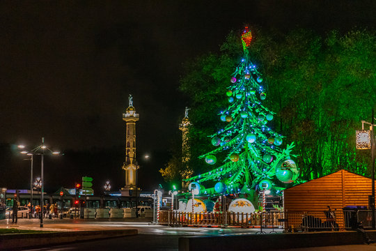 Place Des Quinconces at night in Bordeaux, France