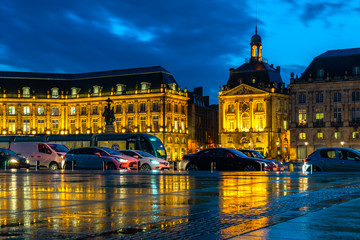 Fototapeta na wymiar Place de la Bourse at night in Bordeaux, France