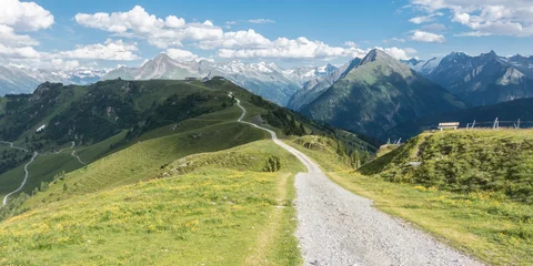 Fotobehang Panorama van een mountainbikeroute in de Alpen © by paul