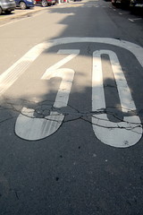 Zone 30 Bodenzeichen