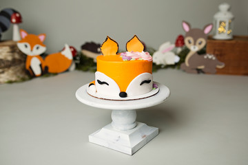 Fox Cake with flowers and woodland decorations