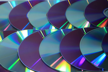 Płyty dvd, cd, i blu-ray technologia zapisywania danych.
