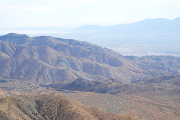 Mountain desert landscape in Joshua Tree National Park