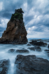 Obraz premium 雲と岩