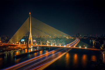 Obraz premium Beautiful landscape of Big Suspension bridge in Bangkok,Thailand. Rama VIII bridge at twilight time.