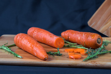 Zanahorias frescas para una ensalada