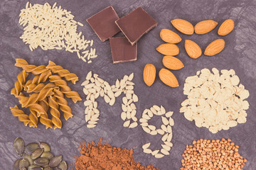 Different ingredients containing magnesium, vitamins, minerals and fiber