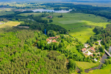 Mazury-rzeka Krutynia w północno-wschodniej Polsce © Janusz Lipiński