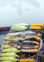 Yellow corn toasting Healthy food, natural aroma There are many nutrients that do not make you fat.