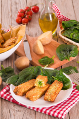 Potato croquettes with spinach and mozzarella. 