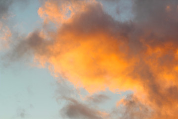 Fototapeta na wymiar beautiful autumn cumulus clouds background