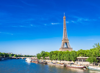Naklejka na ściany i meble 世界遺産　パリのセーヌ河岸