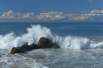 waves crashing on the rocks