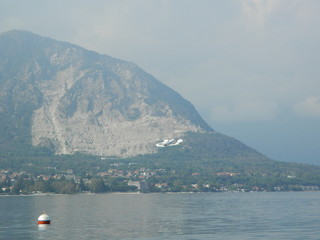 Montagna in lago
