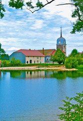 Fototapeta premium EGLISE l LAC JURA