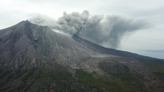 Aerial Footage Of Volcanic Ash Eruption At Sakurajima Volcano - SJKiri18