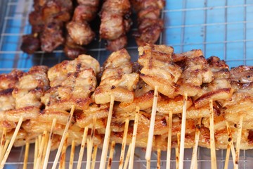Roasted pork is delicious at street food