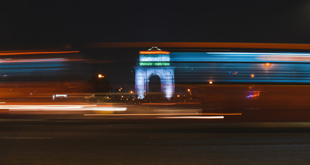 India gate during night time. Chaos during night © Abhishek