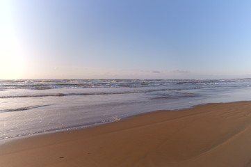 Fototapeta na wymiar Japanese coast Sunset Sandy beach
