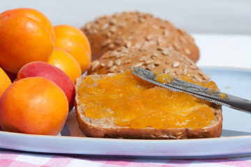 Sandwich with apricot jam.