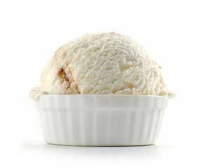 Fototapeta na wymiar ice cream in small white bowl