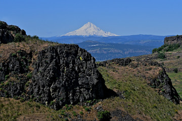 Snow covered Stratovolcano Mt Hood, Oregon 