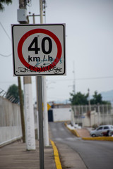 Signal showing the speed allowed