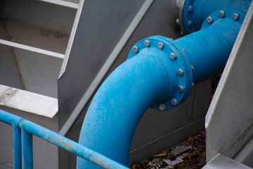 blue pipe to transport fluids