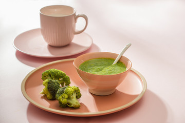 Homemade vegetable baby food. Broccoli puree for baby