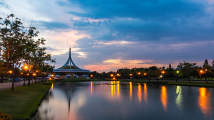 Fototapeta na wymiar Sunset at Suan Luang Rama IX Park as the background