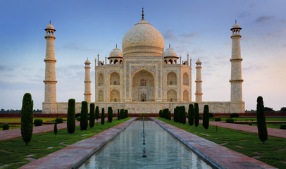 Taj Mahal, beautiful morning light, sunrise, no people, Agra, India
