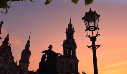 Fototapeten Abend-Silhouette dier historischen Altstadt von Dresden © thauwald-pictures