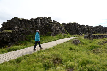 Naklejka na ściany i meble Weg bei Thingvellir, Island