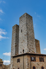Fototapeta na wymiar Zwei Türme von San Gimignano Toskana Italien
