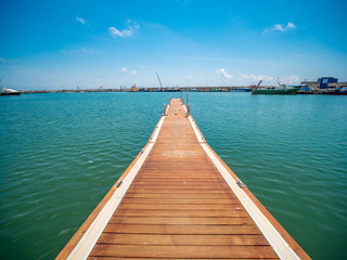 Obraz premium Cambrils pier that ends in the Mediterranean Sea, in Spain