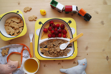 Meal time for babies and toddlers
