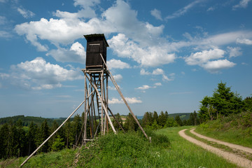 Naklejka premium Hochsitz im wunderschönen Sauerland